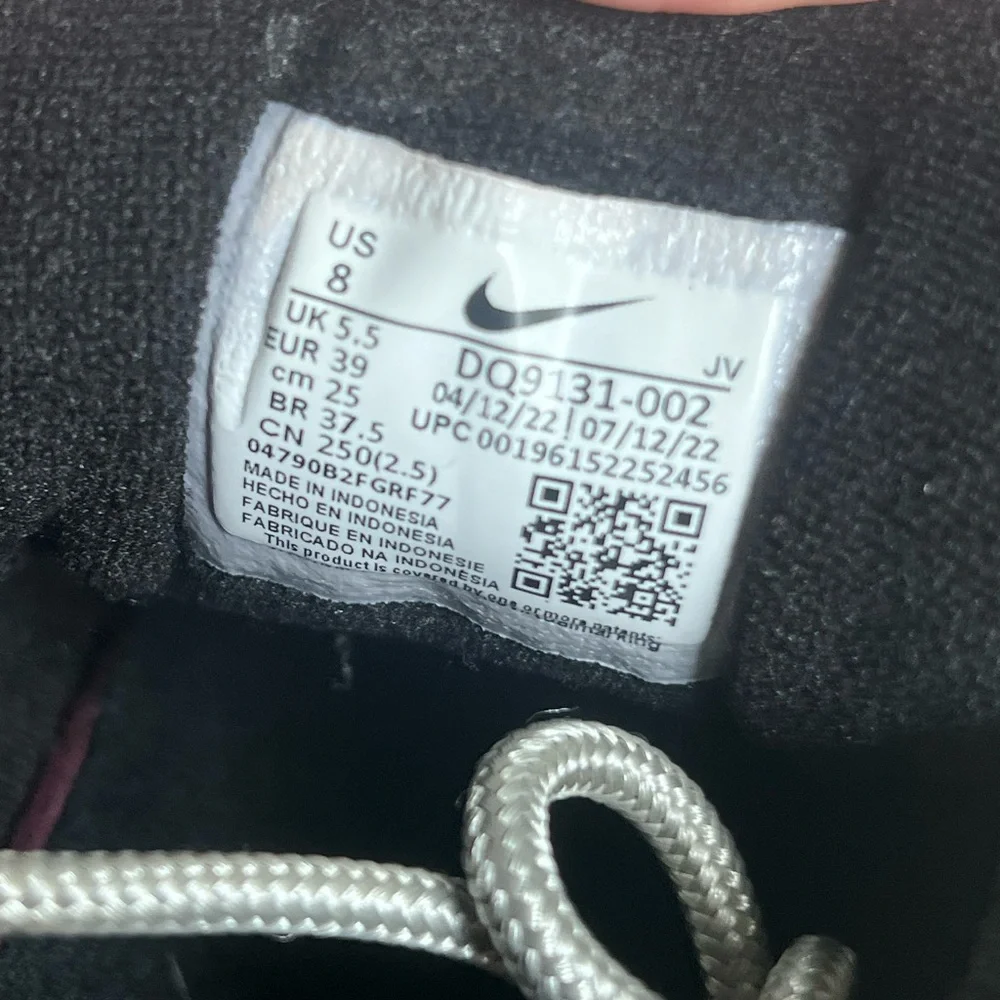 Nike Air Max 97 OG Silver Bullets - Picture 4 of 4